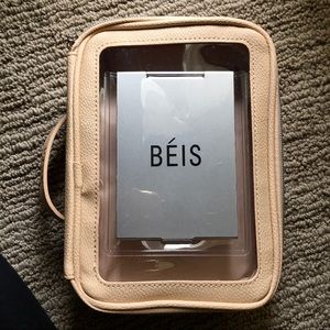 Beis travel case